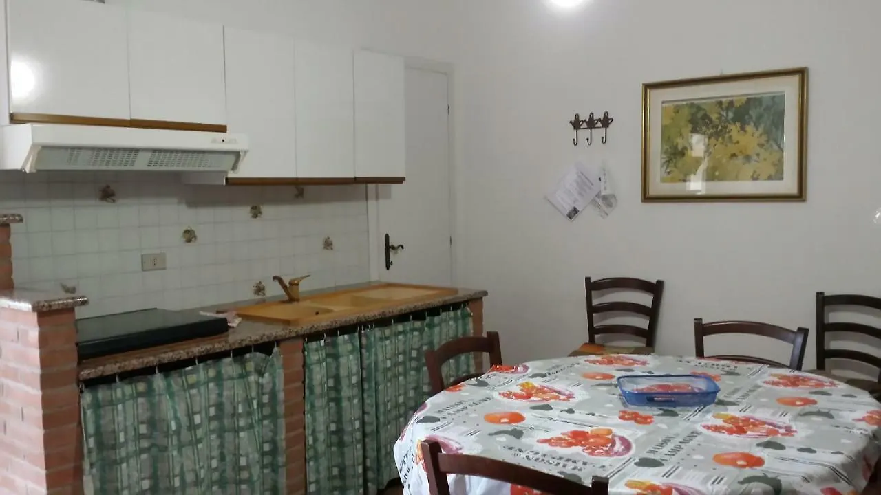 Agriturismo Greppo All'Olivo دونوراتيكو مزرعة للإقامة